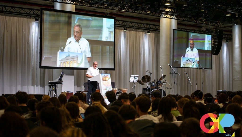 'In friendship lies victory’. 1000 young Europeans choose for peace at ‘A Global Friendship for a Future of Peace’ conference in Berlin